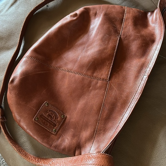 Ashwood Leather Slouchy Bag with Adjustable Strap - Picture 6 of 14